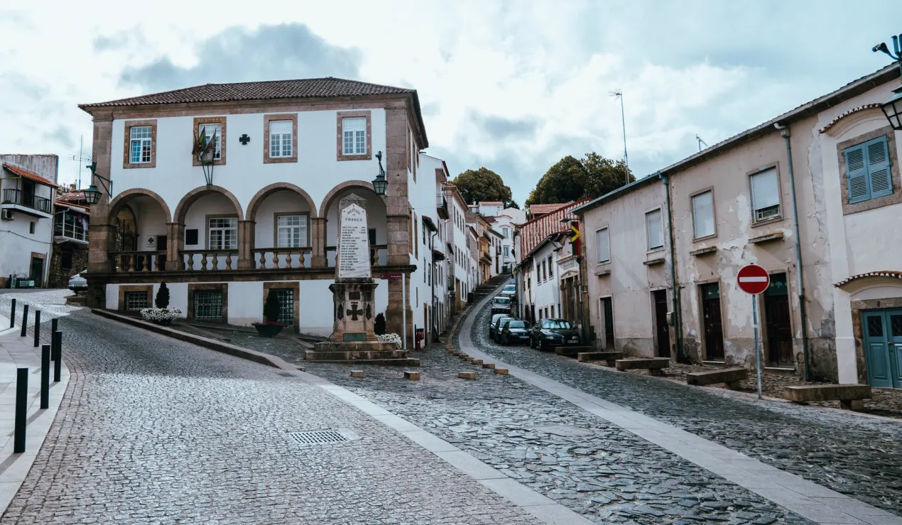 Quanto custa comparar alternativas para o seu imóvel e o que pesa no preço